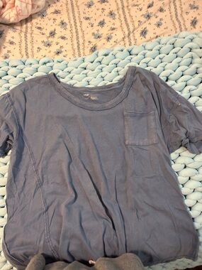 aerie women's washed blue pocket tee